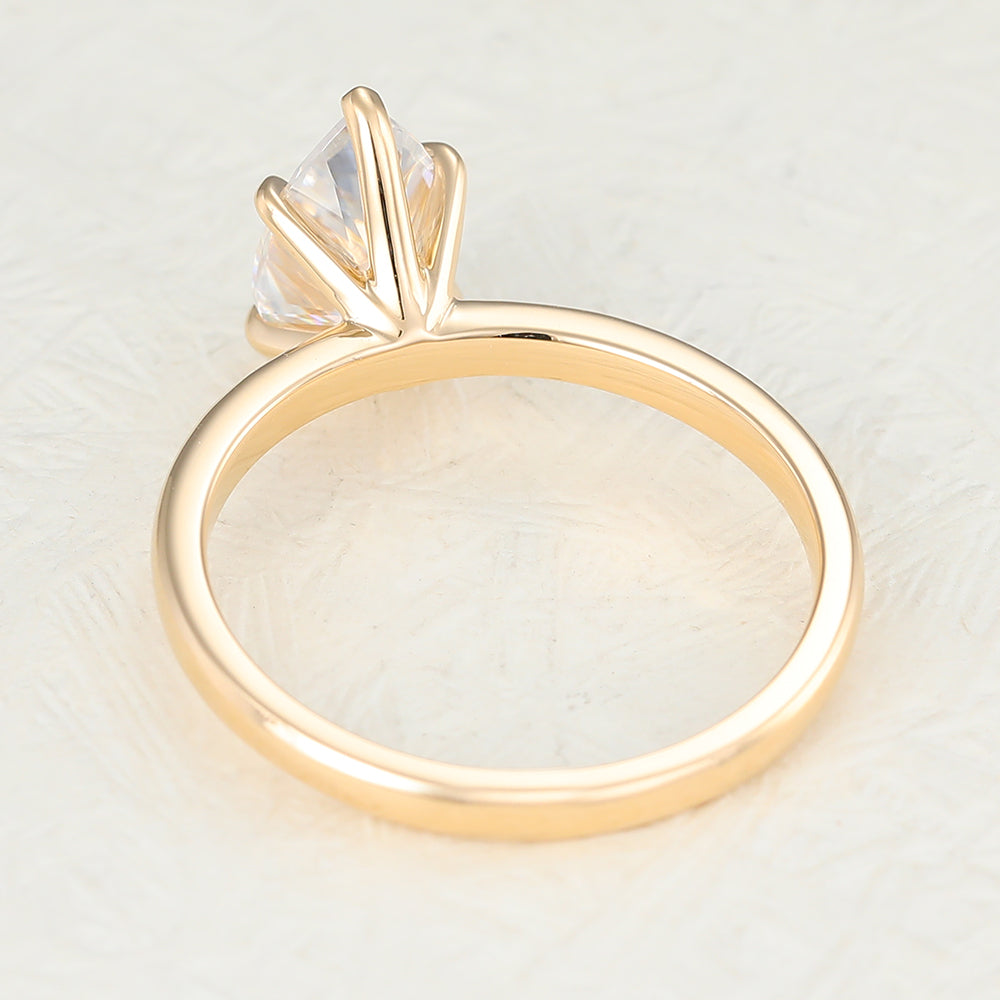 1.5 CT Pear Solitaire Moissanite Engagement Ring