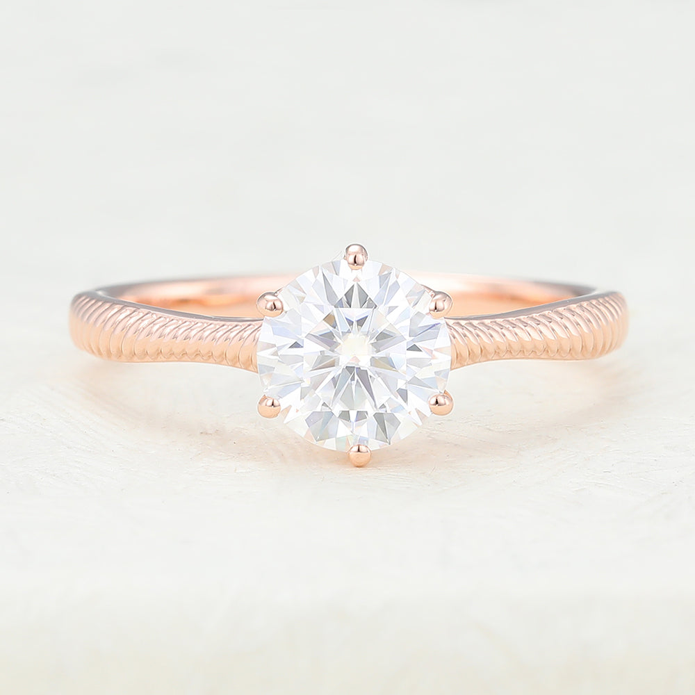 0.88 CT Round Solitaire Moissanite Engagement Ring
