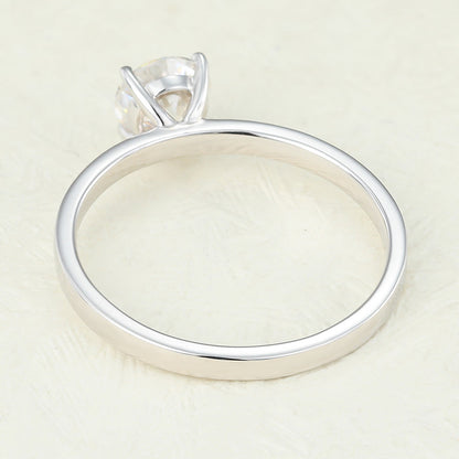 0.88 CT Round Solitaire Moissanite Engagement Ring